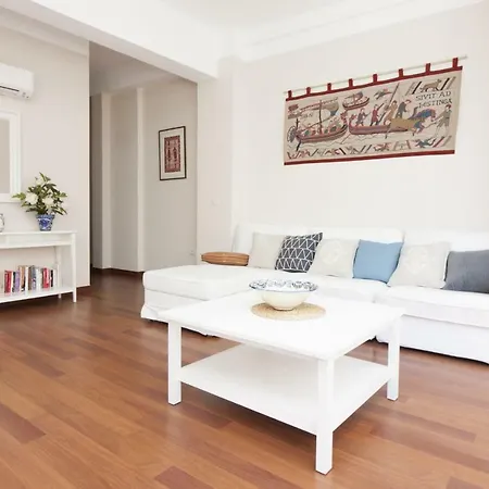 Center Flat Comedias Street Apartment *